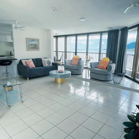Cairns Ocean View Apartment In Aquarius 外观 照片