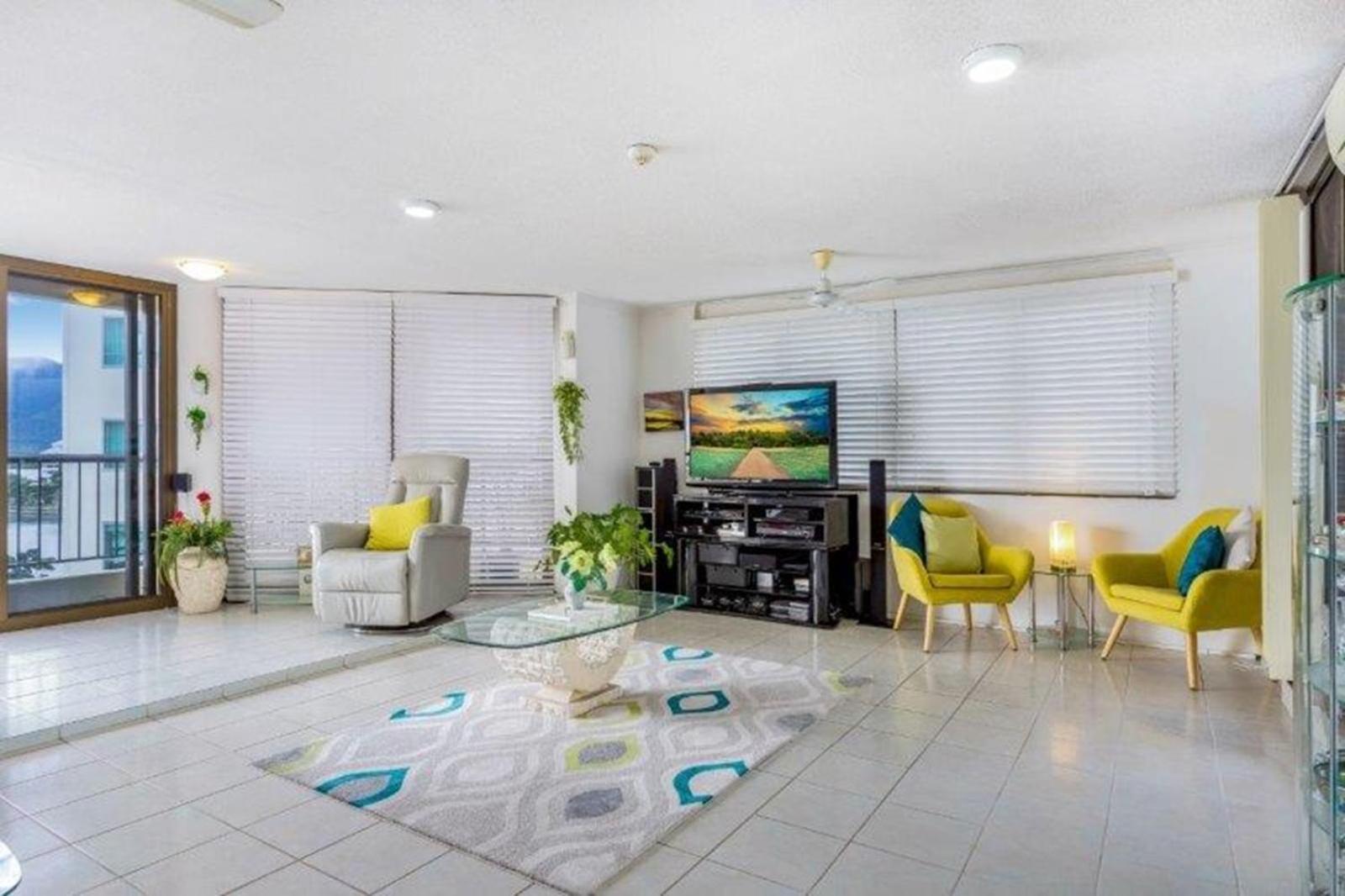 Cairns Ocean View Apartment In Aquarius 外观 照片